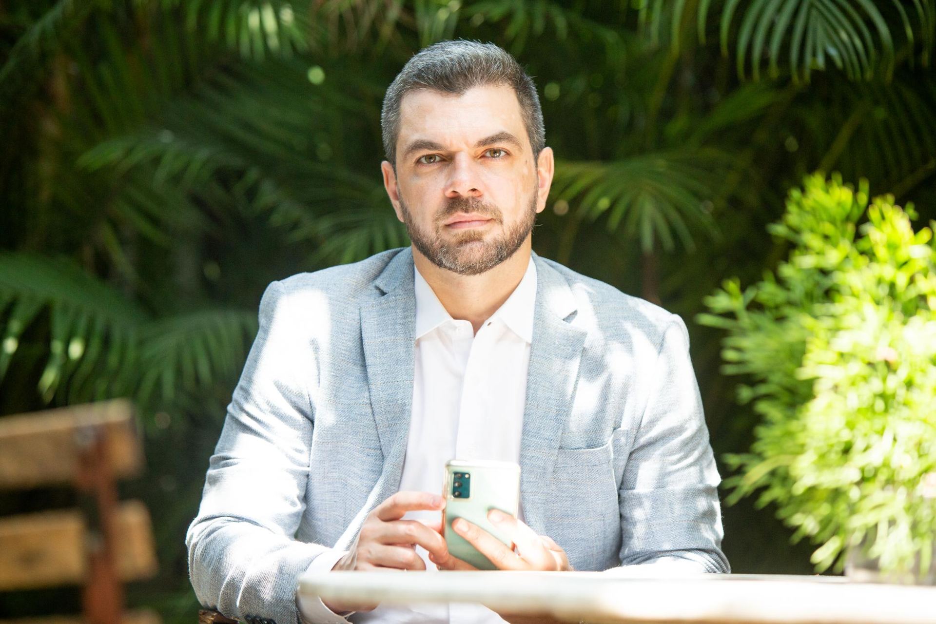 Dr. Rodrigo Mirisola
